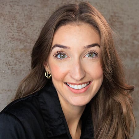 Bethany Headshot